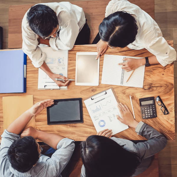 Consultoría y Negocios